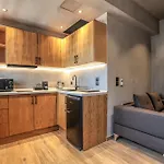 Meteora Heaven And Earth Kastraki Premium - Adults Friendly