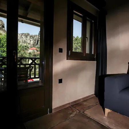 Meteora Heaven And Earth Kastraki Premium - Adults Friendly